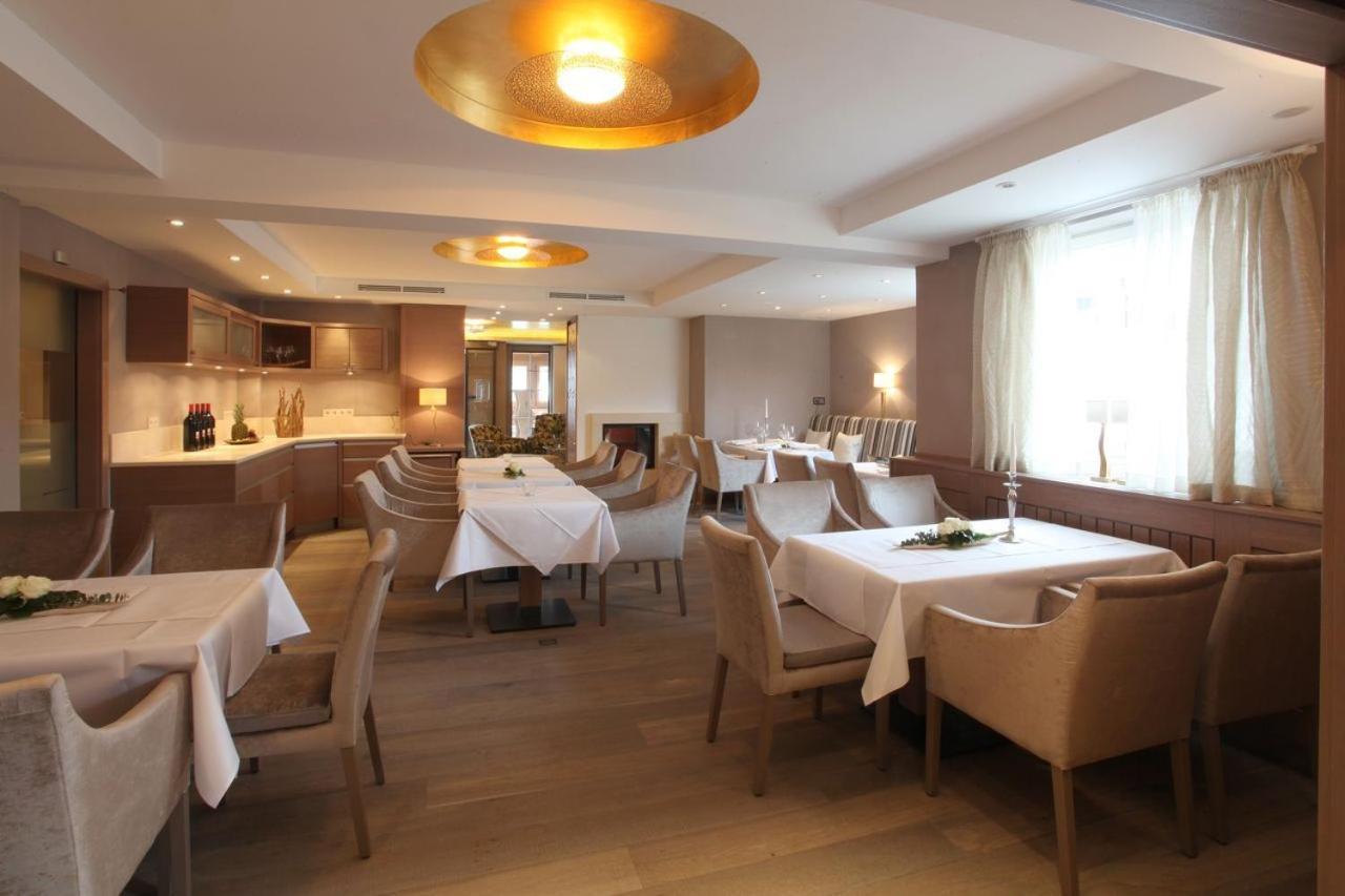 Hotel Kaiserhof ميدهباخ المظهر الخارجي الصورة