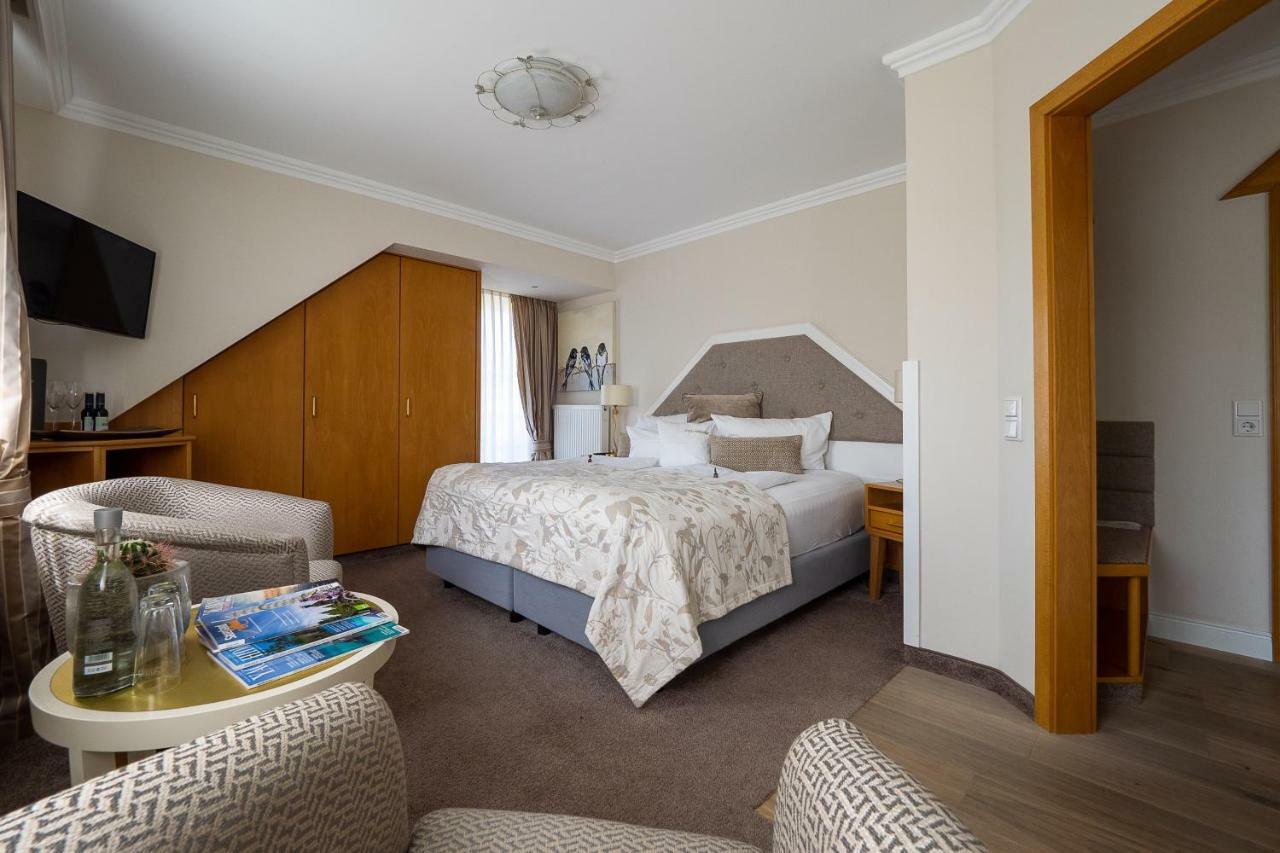 Hotel Kaiserhof ميدهباخ المظهر الخارجي الصورة